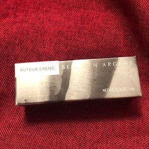 Belle en Argent creme lip colorCluck Your Heels